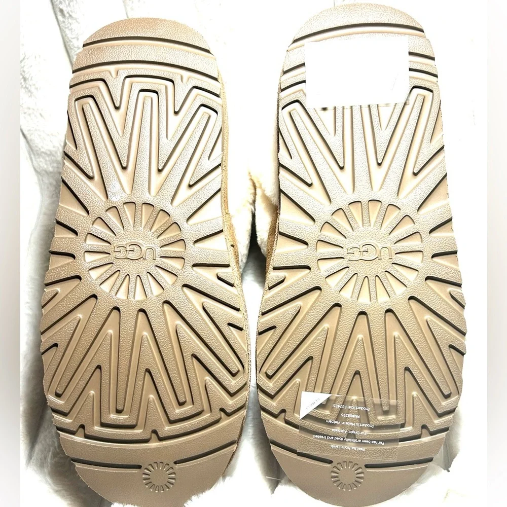 BRAND NEW…UGG Chestnut Suede Classic Chillapeak  Ankle Boots size 7 - Picture 9 of 10